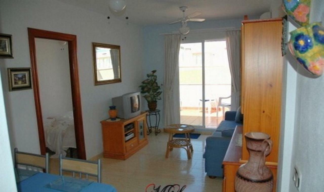 One-Bedroom Flat 200M From The Beach المرية المظهر الخارجي الصورة